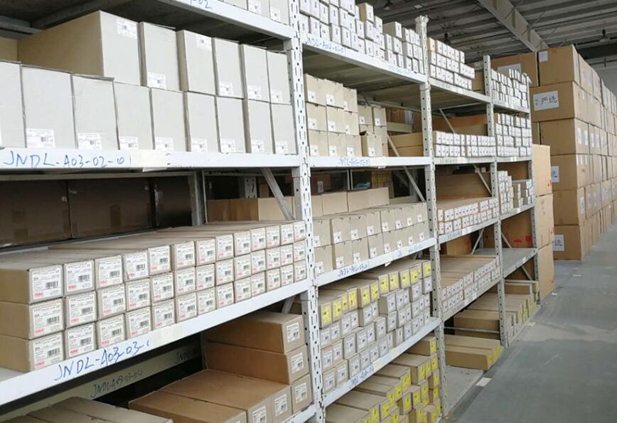 倉庫環境監控系統:倉儲管理的智慧守護者