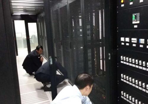 機房環境監控系統：數據中心穩定運行的“守護神”
